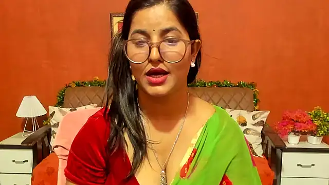 Jasmine_Jaey1's cam snapshot