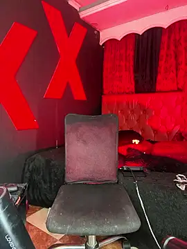 abrilbigcock live sex cam