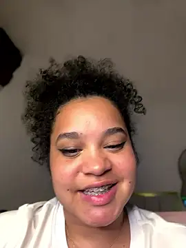 Lucy_wilson5 live sex cam