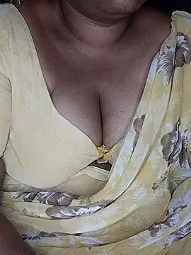 Mia-Telugu's cam snapshot