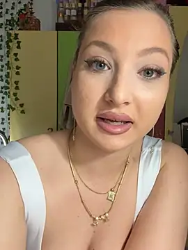 RebekaRoseee's cam snapshot