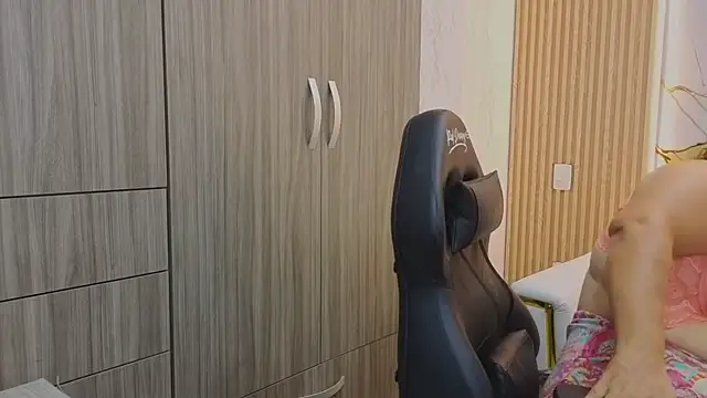 AnaVelveet's cam snapshot