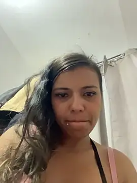 cinthia2011's cam snapshot