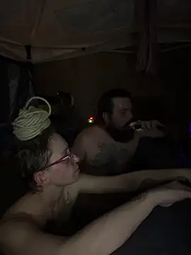 Stonermama666420's cam snapshot