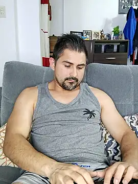 Bradd_32's cam snapshot