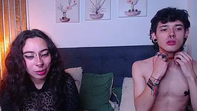 moonandzuko's cam snapshot