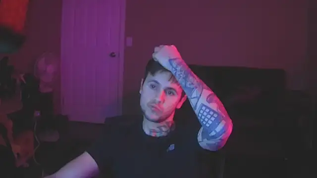 skateboardskate live sex cam