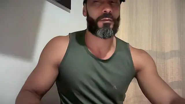 romeolovedark live sex cam