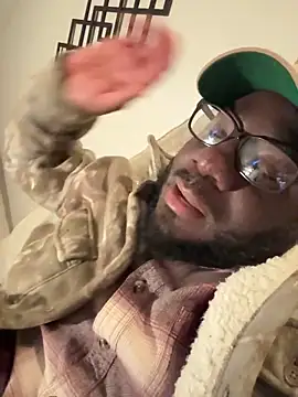 Stayinalive1992 live sex cam