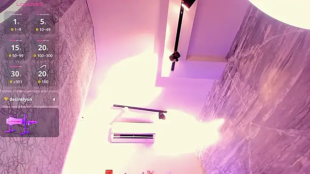 saracaball_'s cam snapshot