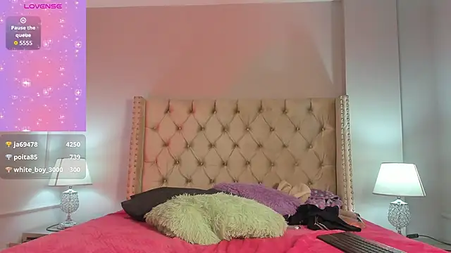 Charlie_Storm_ live sex cam