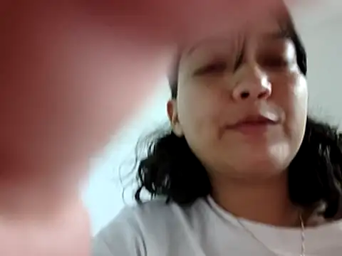 Lilitth_'s cam snapshot