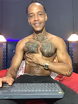 Salomon_koude live sex cam