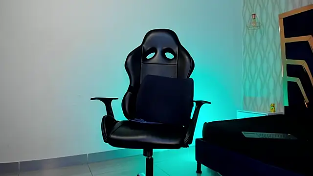 Petesevans live sex cam