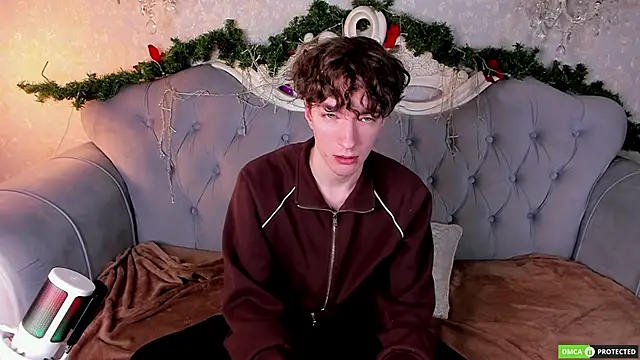 TrevorBenson live sex cam