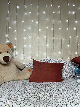 Amberhotqueen live sex cam