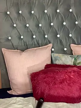 VeryGoodBadGirl1's cam snapshot