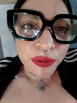 Ninfea7811's cam snapshot