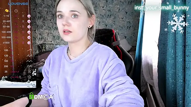 Your_small_bunny live sex cam