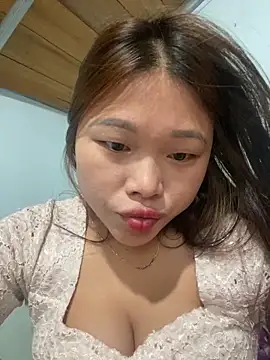 Emxinh123cute's cam snapshot