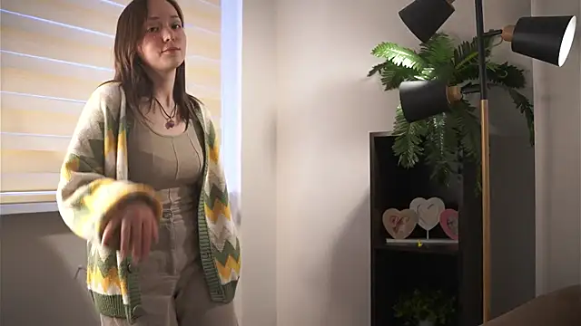 SydneyPuffer's cam snapshot