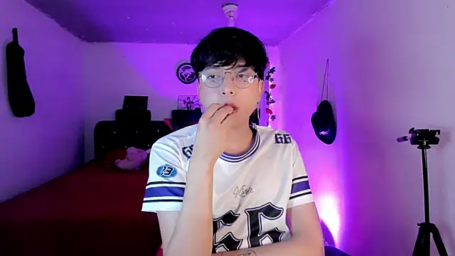 AnggelONfiree live sex cam