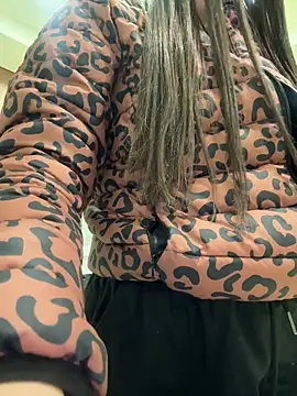 Isabella21_ live sex cam