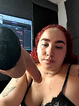 Ayla-marttinez's cam snapshot