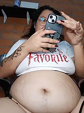 CinnamonCookiez live sex cam