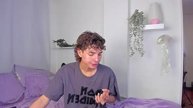 santy-kitty live sex cam