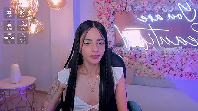 HannahJamesX's cam snapshot