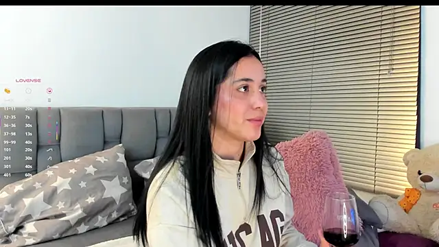 Gigi-bom's cam snapshot