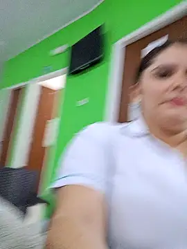 girl_redhead_bigtits's cam snapshot