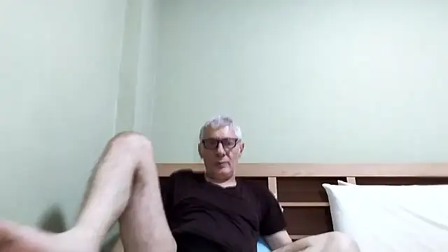 BIGUNCUTHARDCOCK's cam snapshot