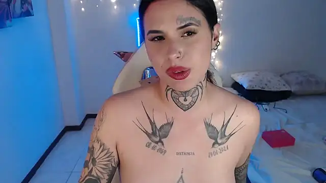 Maddy_Vicius19's cam snapshot