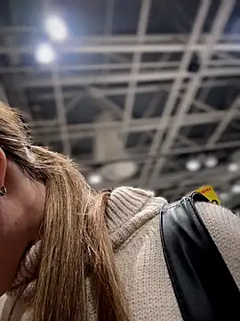 ElizaFi's cam snapshot