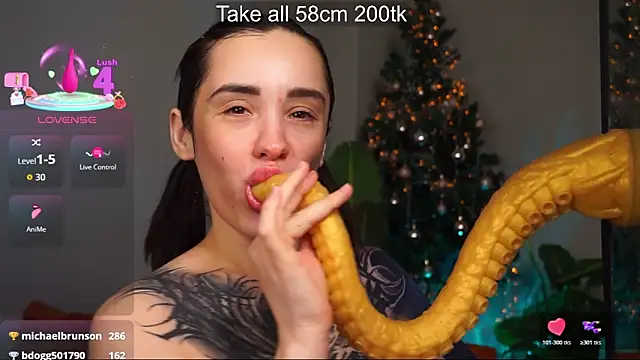 EvaCanton's cam snapshot