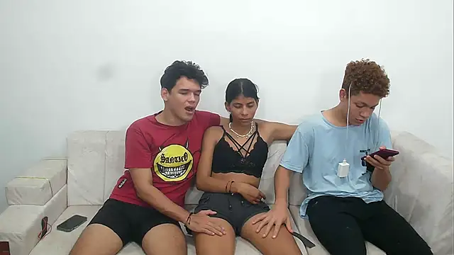 pervertssoulss's cam snapshot