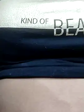 Lovelyindian87's cam snapshot