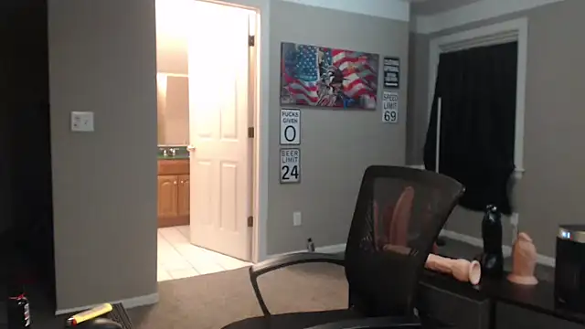 Michigan9000 live sex cam