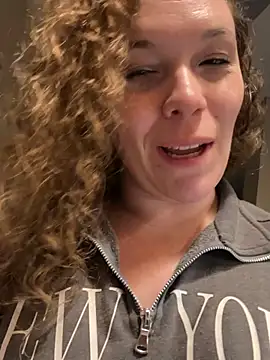 XoMisty live sex cam