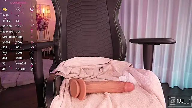 Just__dani's cam snapshot