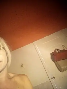 JenniferBrazil live sex cam