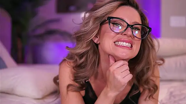 AvaMaddisson's cam snapshot