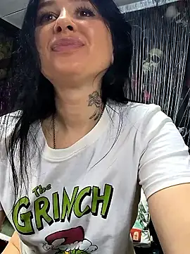 KikiXRed live sex cam