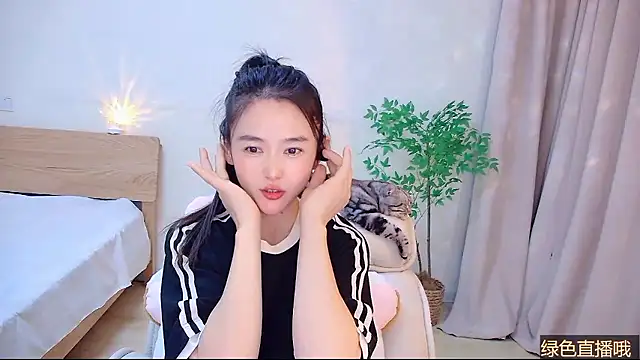 Coco-Sweetie's cam snapshot