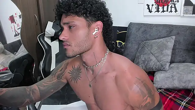 Alessandro_Vanni live sex cam