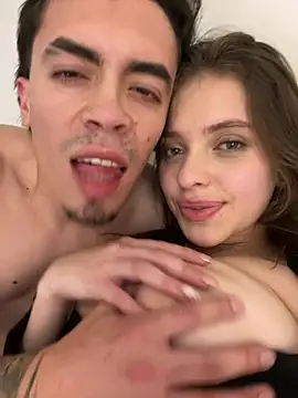 MARiana2619 live sex cam