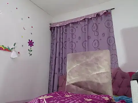 DannaTs1's cam snapshot