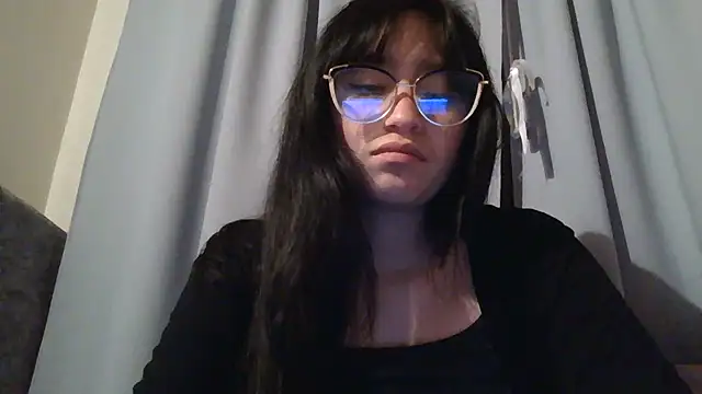 Arielle_lov's cam snapshot